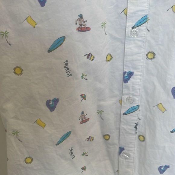 Sovereign Codes Men’s Size Small Tourist Surfer Print Short Sleeve Novelty Shirt - Picture 4 of 5